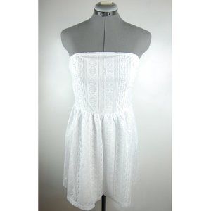 Graphic Crochet Lace Pattern Strapless Dress